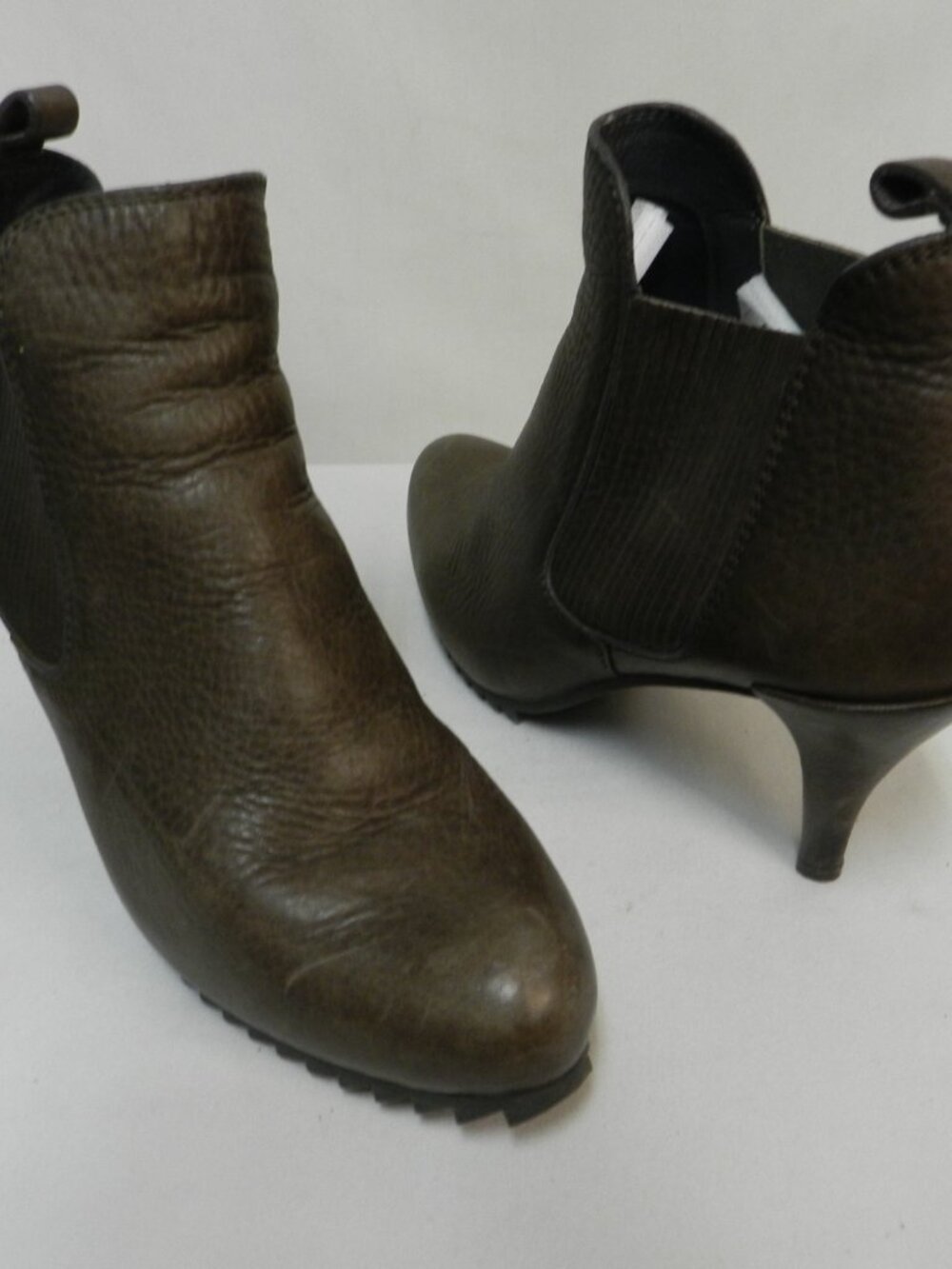 Pedro Garcia Yoad Size 39.5 or 9 Leather heels boots brown ankle Chelsea Women